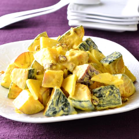 切れてるチーズとかぼちゃのサラダ