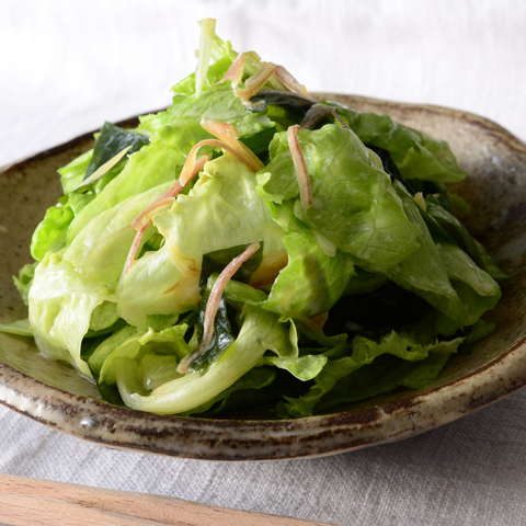 レタスとわかめのさっぱり減塩サラダ