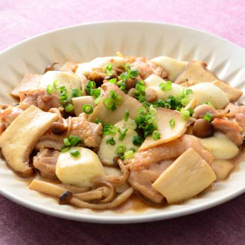 鶏ときのことモッツァのめんつゆバター