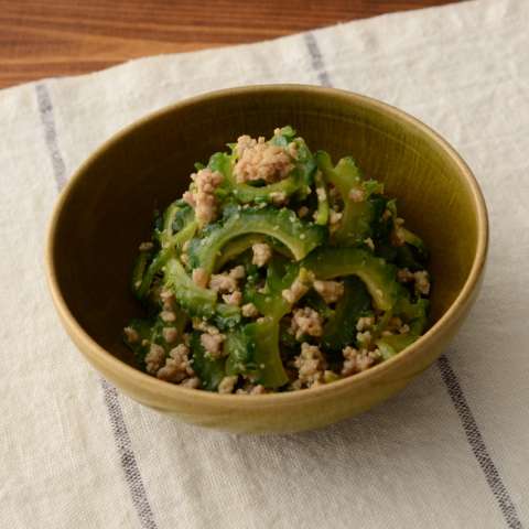 ゴーヤのそぼろ炒め～適塩～