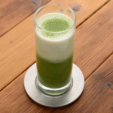 抹茶×ビヒダス  ヨーグルトドリンク
