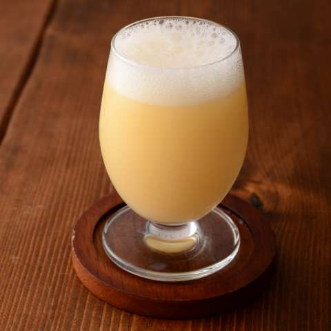 ビヒダス発酵酢ドリンクのビアカクテル風　マスカット味