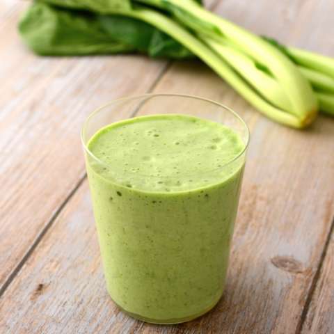 材料3つ！小松菜のグリーンスムージー