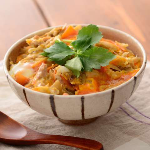 一品完結！ミルク親子丼