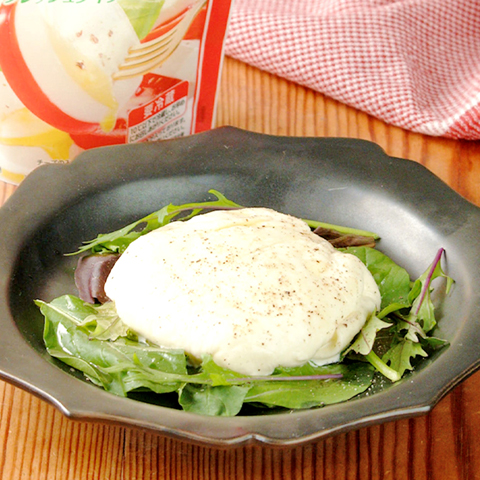 モッツァレラでブッラータ風チーズ