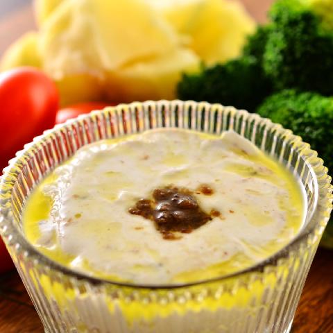 バーニャカウダ風味のパルテノディップ