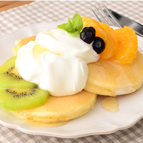 パルテノとフルーツのホットケーキ